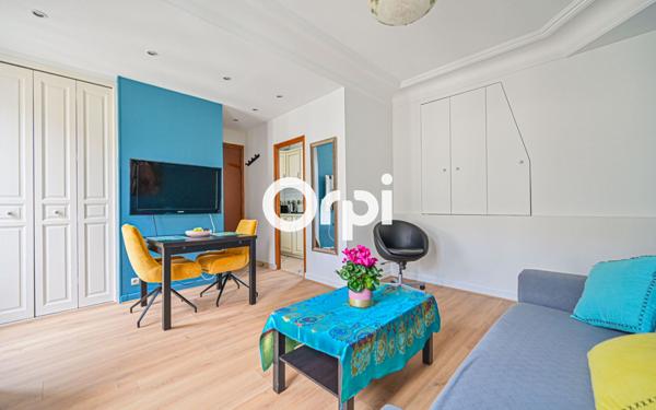 Appartement à vendre    2 pièces • 40 m2 Paris 12