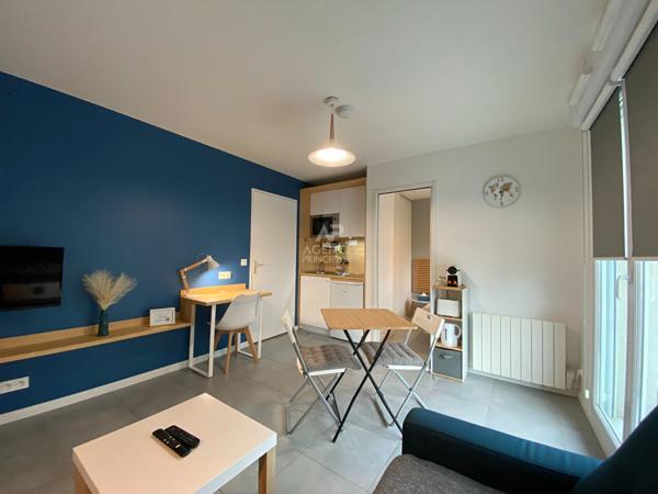 Appartement 2 pièces meublé à louer à Cergy Loyer 895 €/mois charges comprises **  - Référence  MG11219