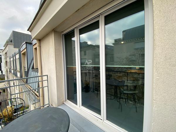 Appartement 2 pièces meublé à louer à Cergy Loyer 895 €/mois charges comprises **  - Référence  MG11219