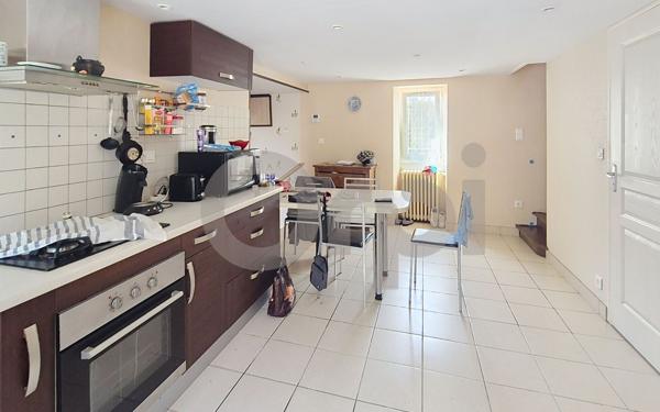 Maison à vendre    3 pièces •  La Feuillade