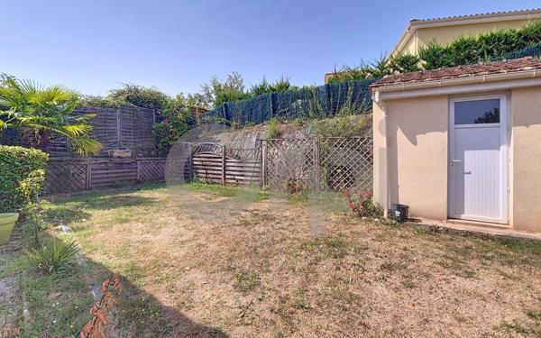 Maison à vendre    3 pièces •  La Feuillade