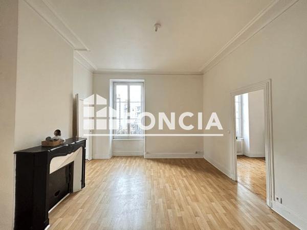Location Appartement 5 pièces 90.3 m² - 1 RUE DE RANDAN Clermont-ferrand 63000