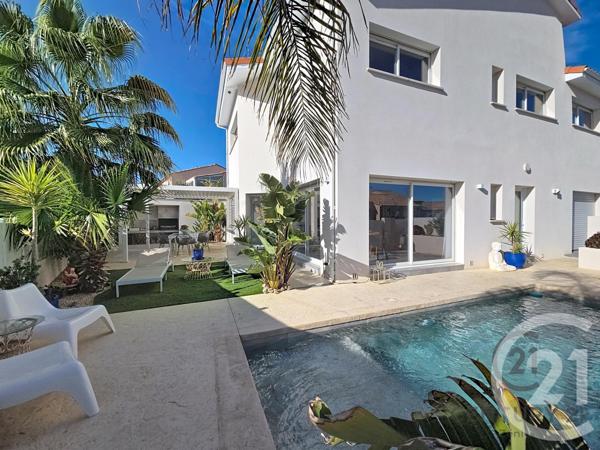 Maison à vendre  7 pièces - 195 m2 LE BARCARES - 66