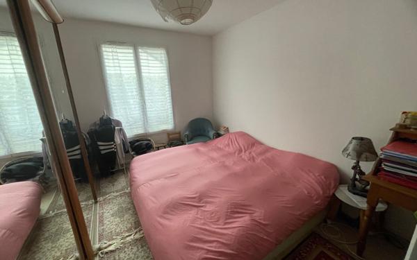 Maison à louer    5 pièces •  Cambes-en-Plaine