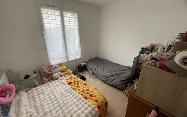 Maison à louer    5 pièces •  Cambes-en-Plaine