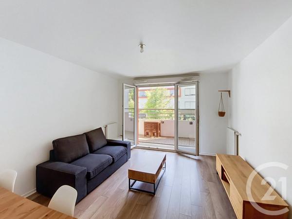 Appartement F3 à vendre  3 pièces - 67,41 m 2   ST DENIS  - 93