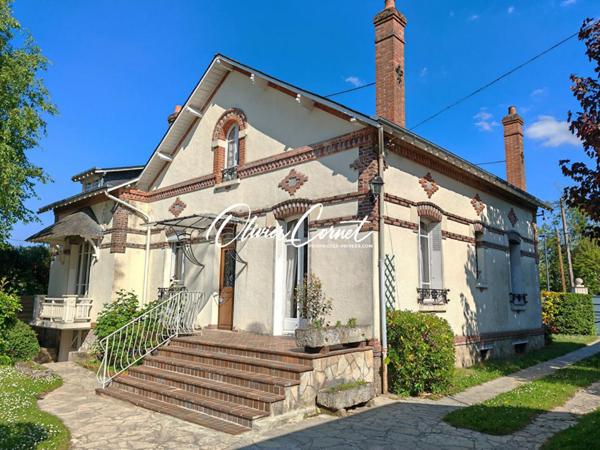 Maison de charme Nogent Le Rotrou 7 pièces 192 m2