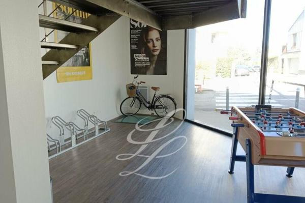 Location - BUREAUX 590 m 2