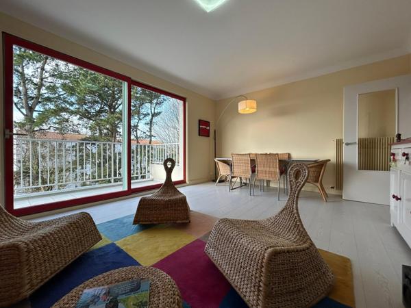 Appartement Lumineux au dernier étage - Au coeur d'un parc arboré sécurisé