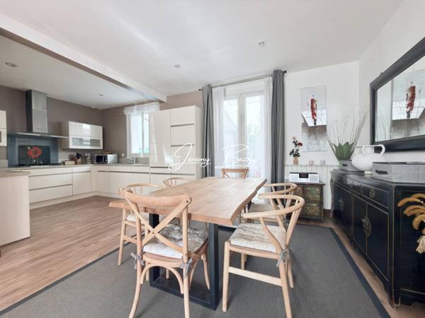 Maison à vendre 6 pièces de 145 m²