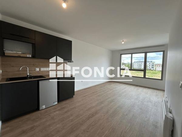 Location Appartement 2 pièces 40.76 m² - 23 rue Soussillon Reims 51100