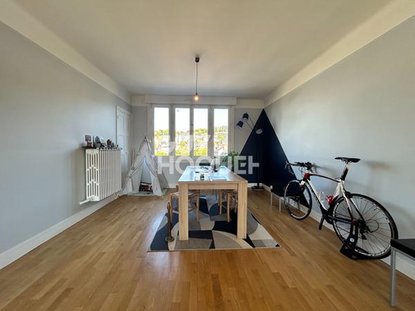 LISIEUX CENTRE VILLE - APPARTEMENT 3 PIÈCES 111.03 M²