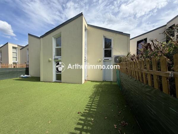 Vente                                                      Local commercial
                        
                     10 pièces                      150 m2                     à Bondoufle