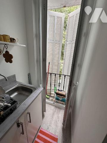 A VENDRE TOULON (VAR) 83000 - LA LOUBIERE - IMMEUBLE DE RAPPORT COMPOSE DE 8 APPARTEMENTS + 1 L...