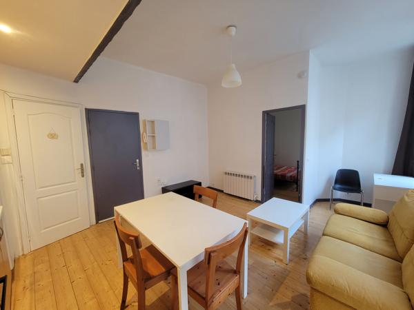 Metz (57000) F2 MEUBLE METZ CENTRE 33M² COTE COUR AU CALME