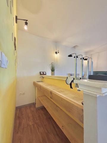 À vendre – Villa T11 d'exception avec piscine, jacuzzi et fort potentiel locatif – Mont-Vert-les-Bas (Saint-Pierre)