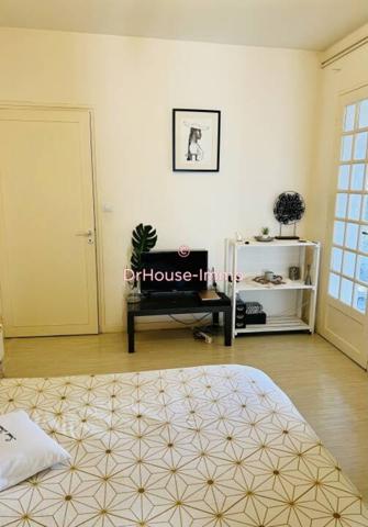 Maison à vendre 14 pièces de 218 m²