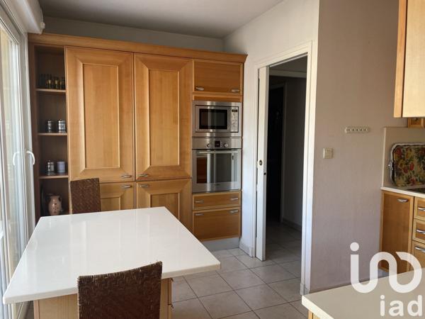Appartement 3 pièces de 85 m² à Menton (06500)