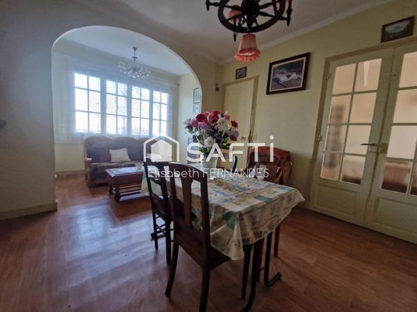 Maison en bordure de bois