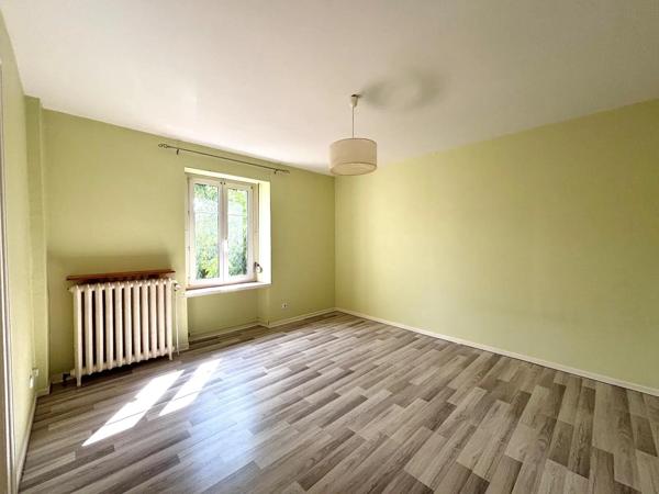 Appartement à louer 4 pièces 94.81m² Audincourt (25400)