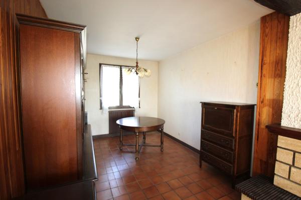 GARCHIZY – MAISON SUR SOUS-SOL – 3 chambres