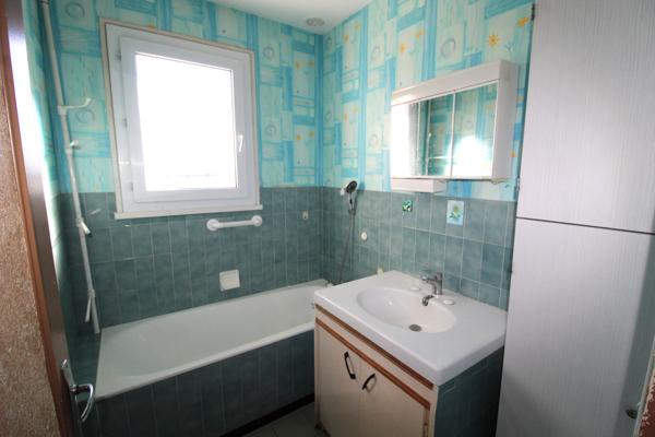 GARCHIZY – MAISON SUR SOUS-SOL – 3 chambres