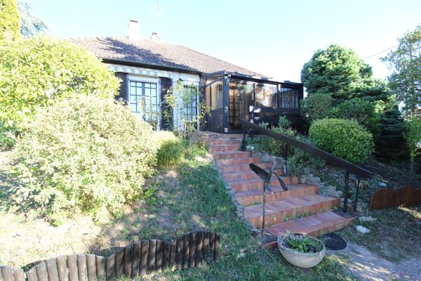 GARCHIZY – MAISON SUR SOUS-SOL – 3 chambres