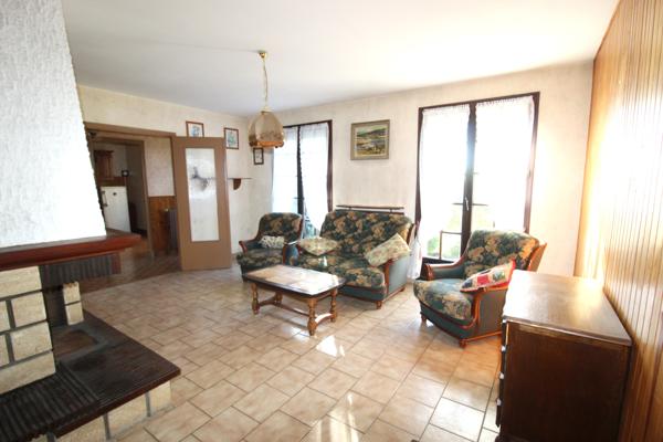 GARCHIZY – MAISON SUR SOUS-SOL – 3 chambres
