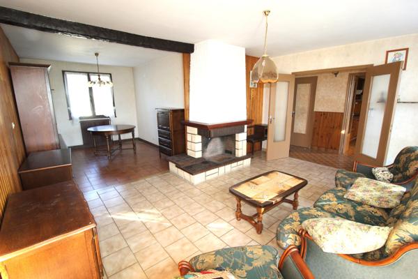 GARCHIZY – MAISON SUR SOUS-SOL – 3 chambres