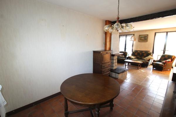GARCHIZY – MAISON SUR SOUS-SOL – 3 chambres