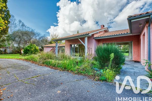 Maison à vendre 6 pièces 160 m² Mérignac