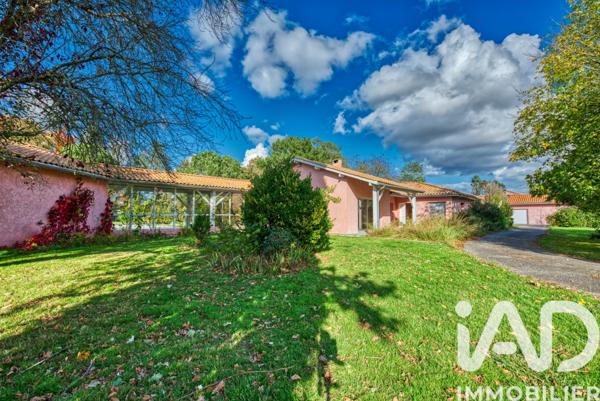 Maison à vendre 6 pièces 160 m² Mérignac