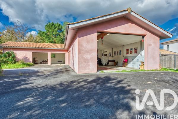 Maison à vendre 6 pièces 160 m² Mérignac