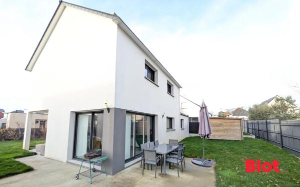 Maison 6 pièce(s)