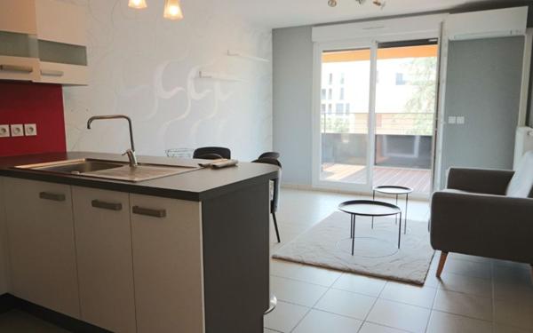 Appartement à louer    2 pièces •  Tassin-la-Demi-Lune