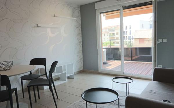 Appartement à louer    2 pièces •  Tassin-la-Demi-Lune