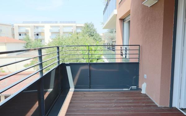 Appartement à louer    2 pièces •  Tassin-la-Demi-Lune