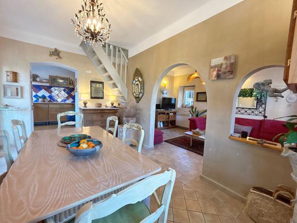 LA VALETTE-DU-VAR - Maison de type 4 - T2 indépendant - Garage