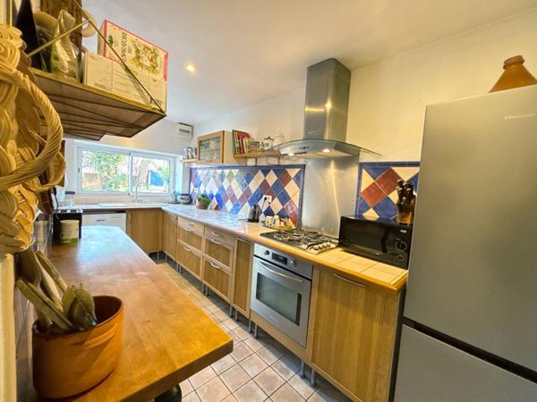 LA VALETTE-DU-VAR - Maison de type 4 - T2 indépendant - Garage