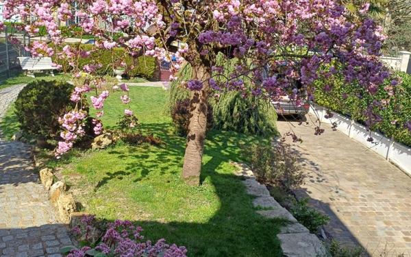 Maison à vendre    5 pièces • 110 m2 Sainte-Geneviève-des-Bois