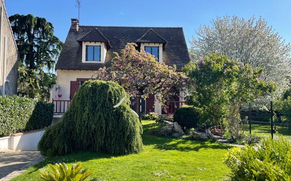 Maison à vendre    5 pièces • 110 m2 Sainte-Geneviève-des-Bois