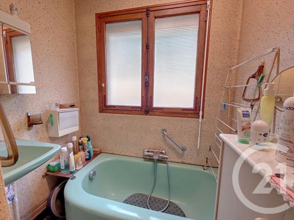 Maison à vendre  4 pièces - 93 m2 ST PIAT - 28