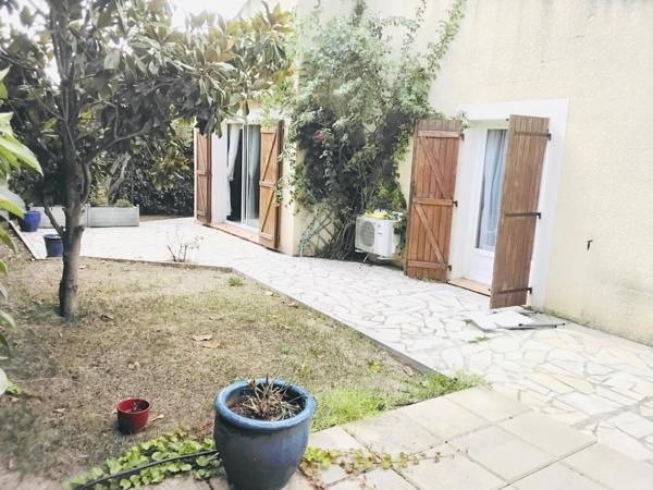 Jolie maison de plain pied dans environnement calme