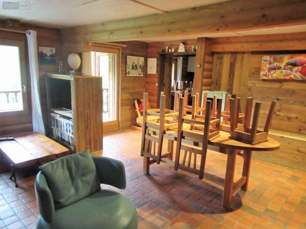 Appartement à vendre à Molines-en-Queyras dans lesHautes-Alpes (05350), ref : 10992205   
Le Coin