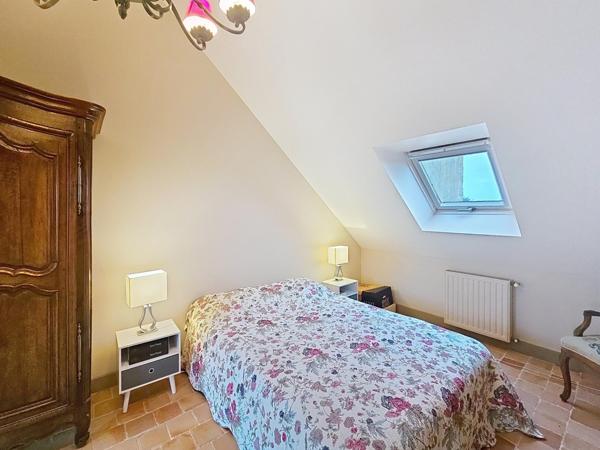 Superbe maison familiale entièrement rénovée comprenant cinq chambres