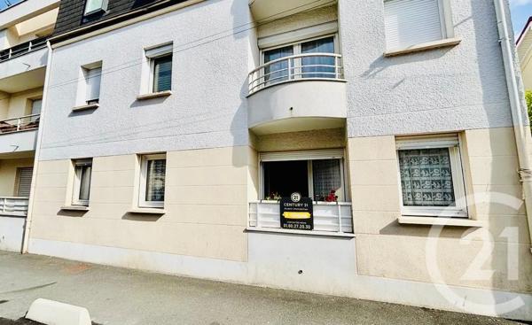 Appartement F1 à vendre  1 pièce - 32,18 m 2   CLAYE SOUILLY  - 77