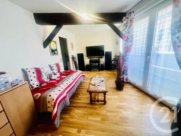 Appartement F1 à vendre  1 pièce - 32,18 m 2   CLAYE SOUILLY  - 77