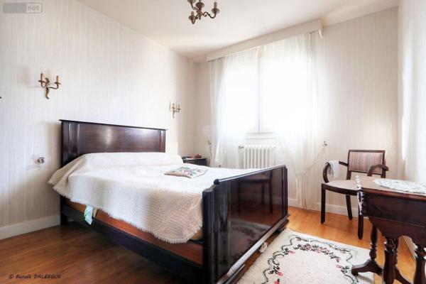 Maison à vendre à Saint-Jacques-de-la-Lande en Ille-et-Vilaine (35136), ref : 11772/113   
la chevrolet