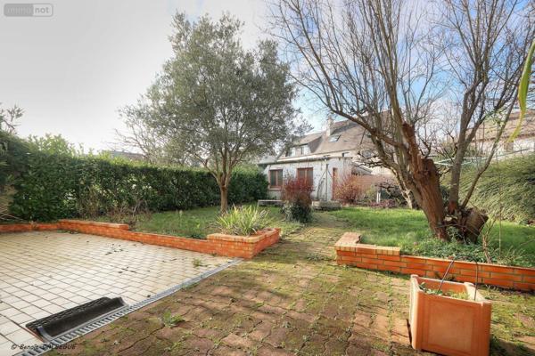 Maison à vendre à Saint-Jacques-de-la-Lande en Ille-et-Vilaine (35136), ref : 11772/113   
la chevrolet