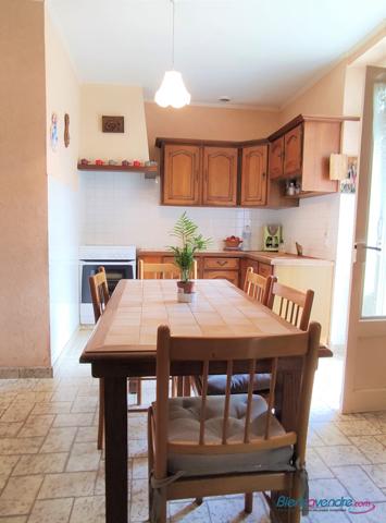 Charmante maison années 1930 avec énormément de possibilités